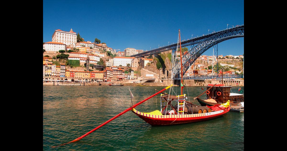 Flug Bremen Porto Ab 85 Billige Fluge Von Bremen Nach Porto Swoodoo