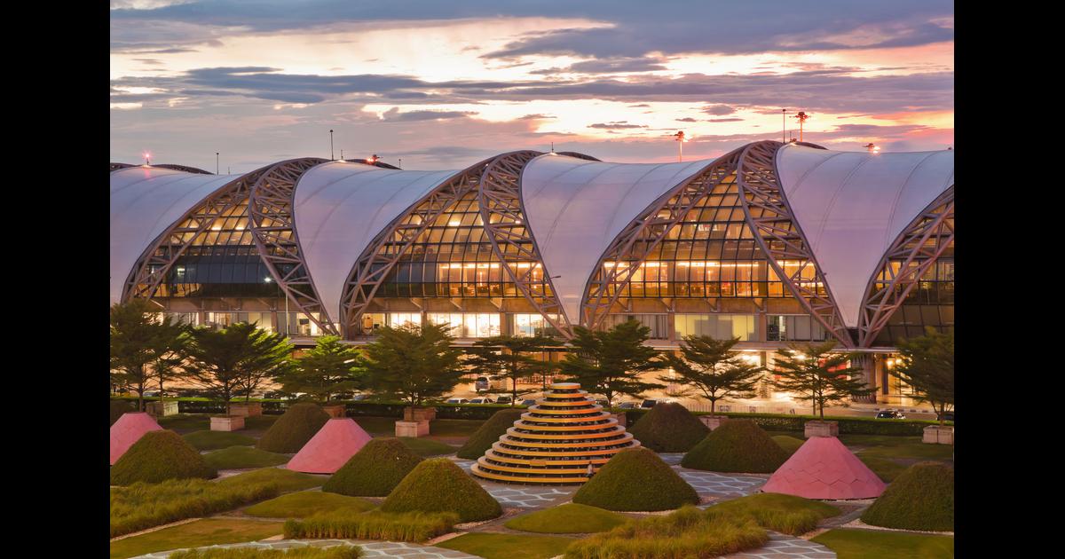 Flug Hamburg Bangkok Suvarnabhumi Ab 318 Billige Fluge Von Hamburg Nach Bangkok Suvarnabhumi Swoodoo