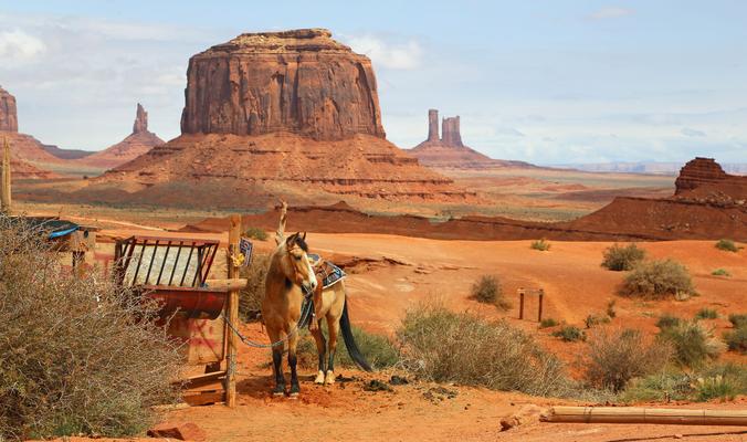 Oljato-Monument Valley