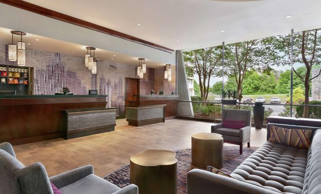 DoubleTree by Hilton Hotel Atlanta - Northlake