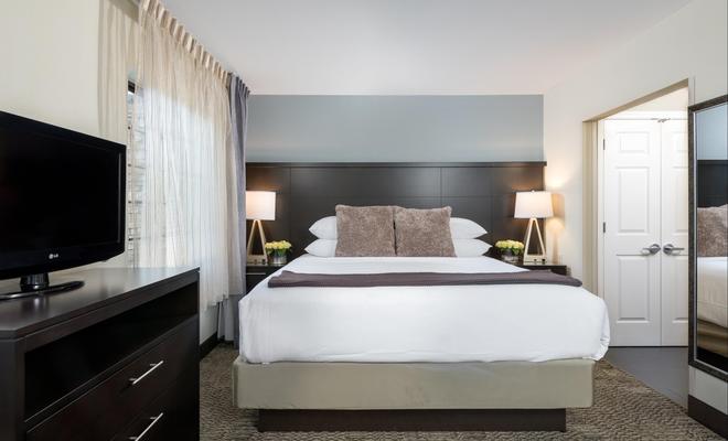 Staybridge Suites Chantilly - Fairfax