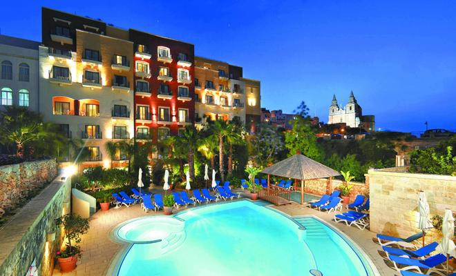 Maritim Antonine Hotel & Spa