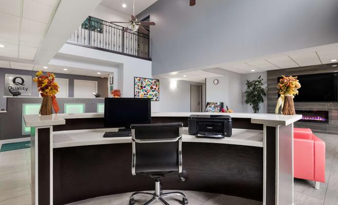 Quality Suites I-44