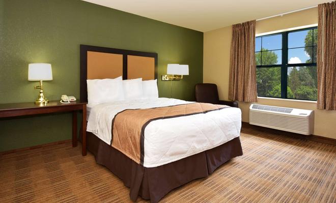 Extended Stay America - Chicago - O'Hare - North