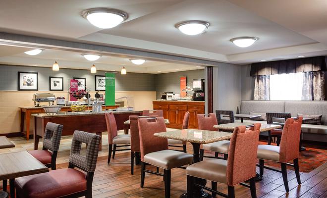 Hampton Inn Dubuque