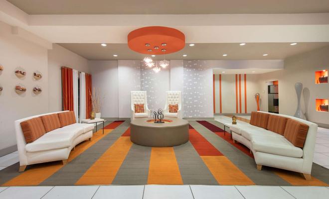 La Quinta Inn & Suites Harrisburg-Hershey
