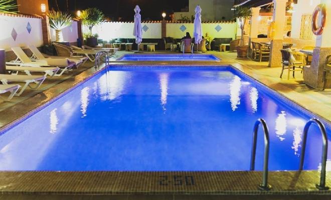 El Cortijo Apartments
