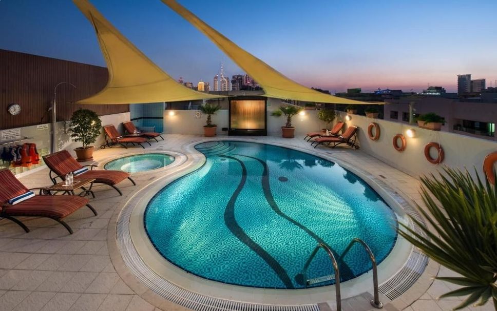 Pool Foto