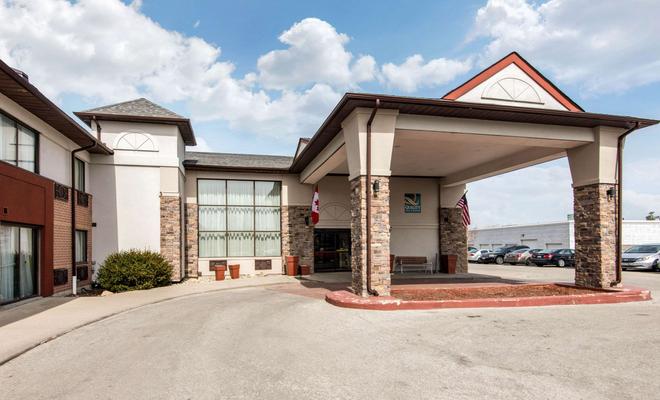 Holiday Inn Express Toronto-Airport Area/Dixie RD