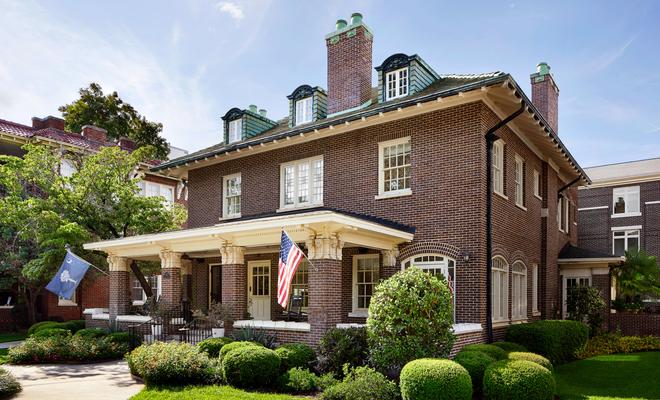 Inn at USC Wyndham Garden