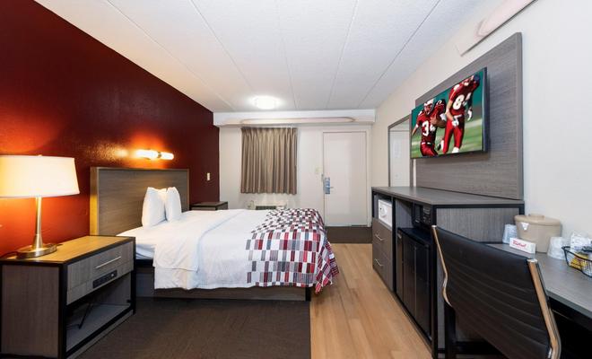 Red Roof Inn Edison
