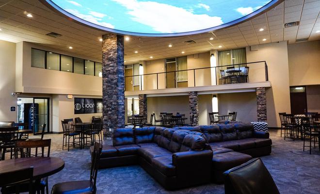 Howard Johnson Hotel Riverside Grand Island NE