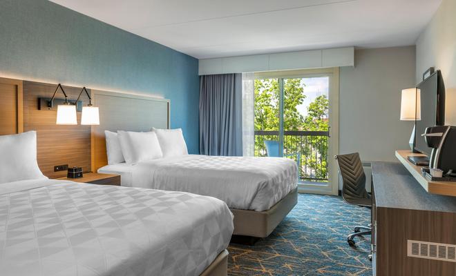 Holiday Inn Kingston-Waterfront