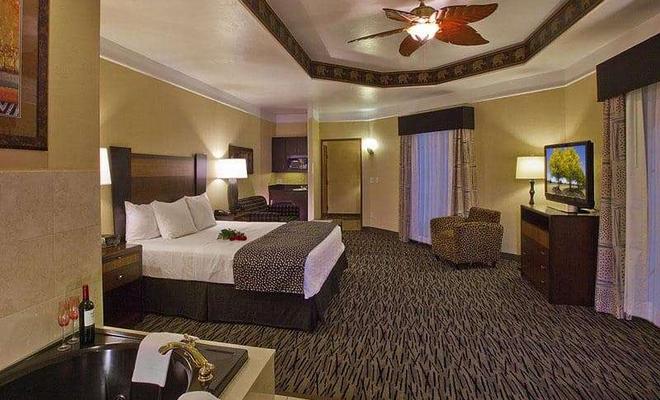La Quinta Inn & Suites OKC North - Quail Springs