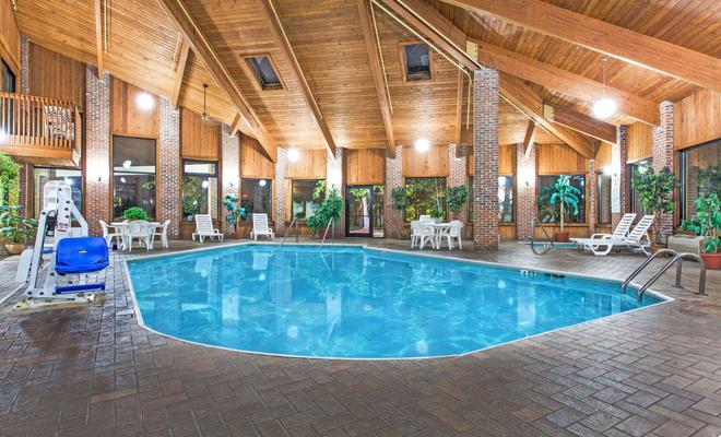 Baymont Inn and Suites Smyrna