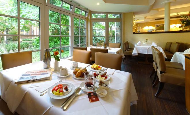 Best Western Hotel Schmoeker-Hof