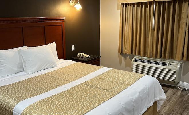 Travelodge Brea