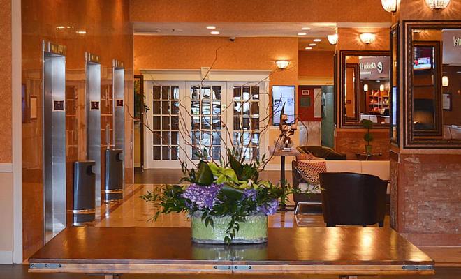 Clarion Hotel Conference Center