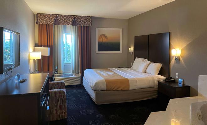 Days Inn Mesquite Rodeo, TX