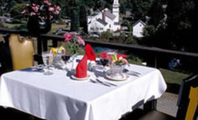 Dalem's Chalet An Alpine Lodge & Restaurant
