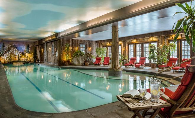 Mirror Lake Inn