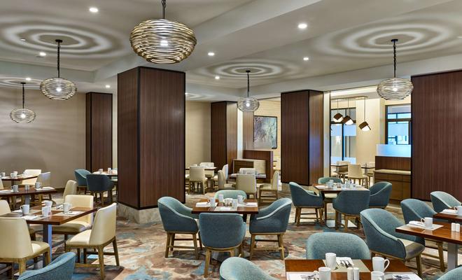 Hilton Los Angeles North/Glendale & Executive Meeting Ctr