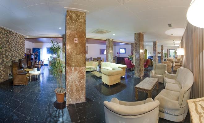 Hotel Tropical