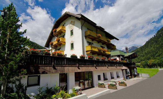 Hotel-Pension Edelweiss