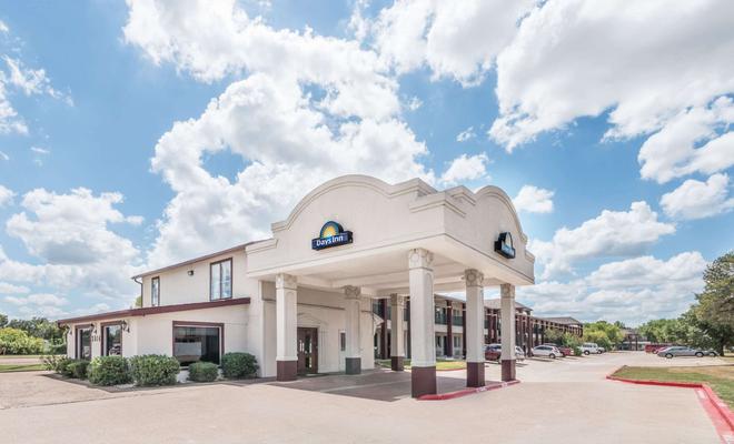 Days Inn Bryan College Station
