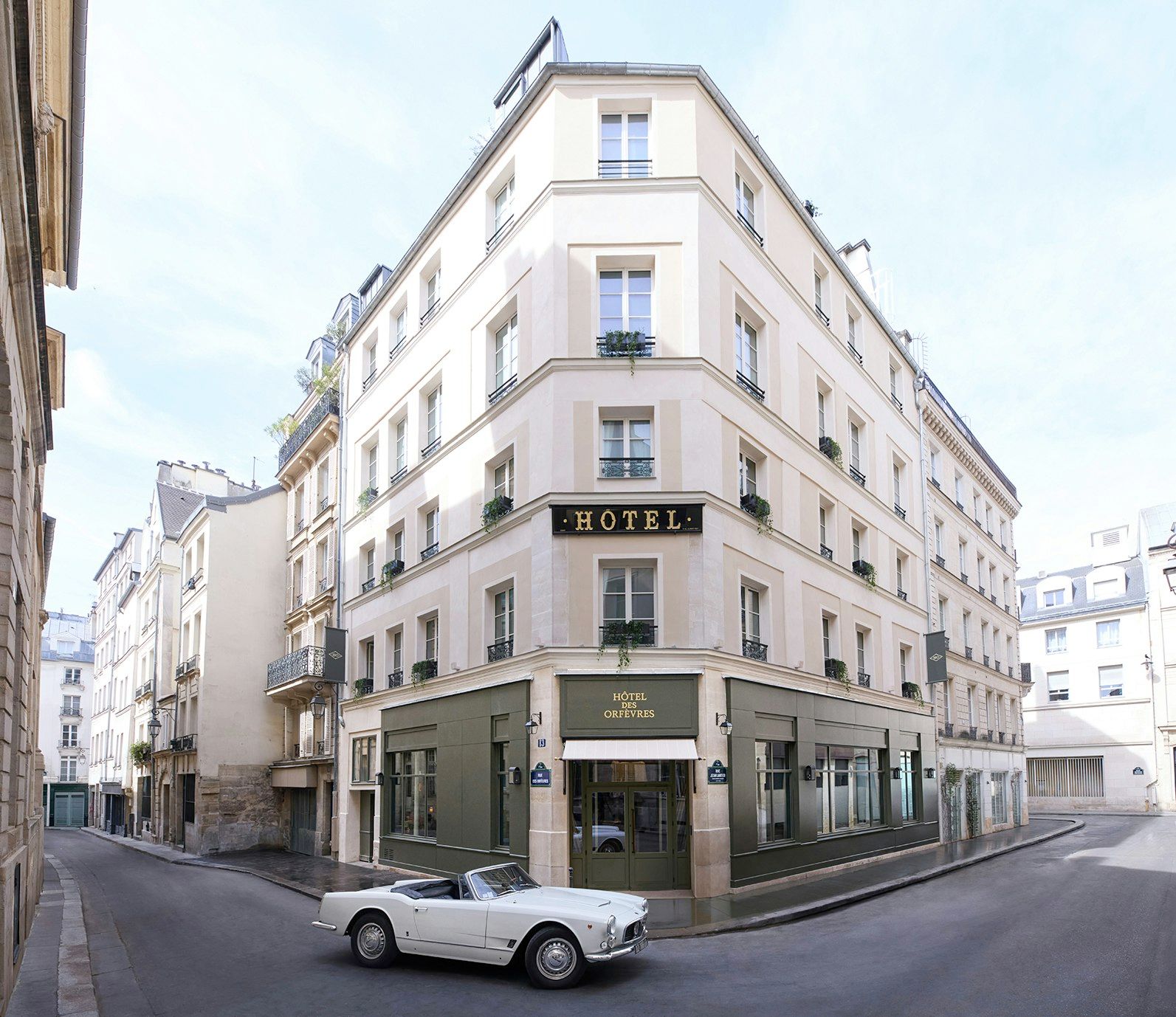 Gebäude