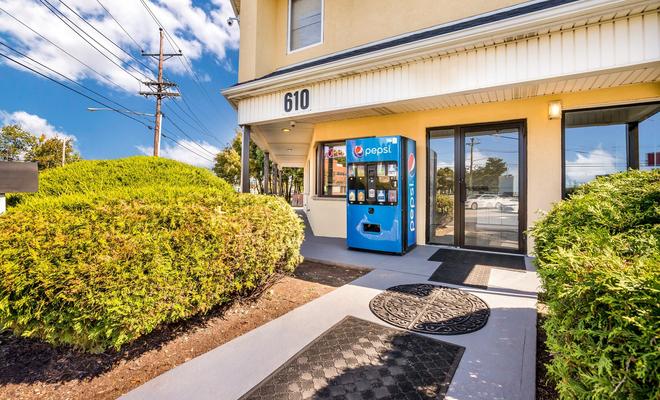 Days Inn Edison