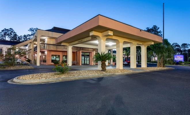 Baymont Inn and Suites Tallahassee