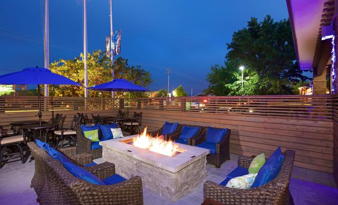 Holiday Inn Express Hotel & Suites Paso Robles