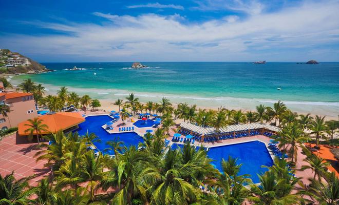 Barcelo Ixtapa Beach