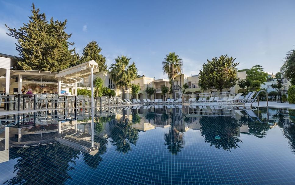 Pool Foto