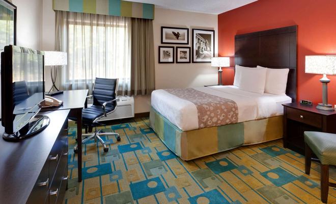 La Quinta Inn & Suites Plattsburgh