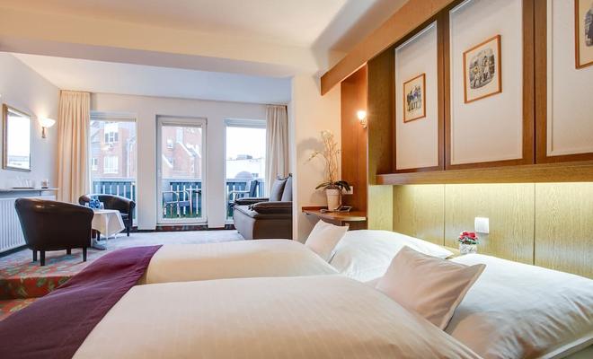 Hotel Consul