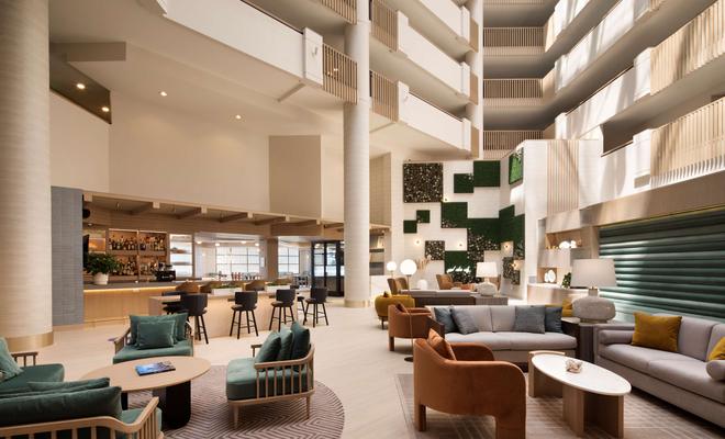 DoubleTree Suites by Hilton Hotel Santa Monica