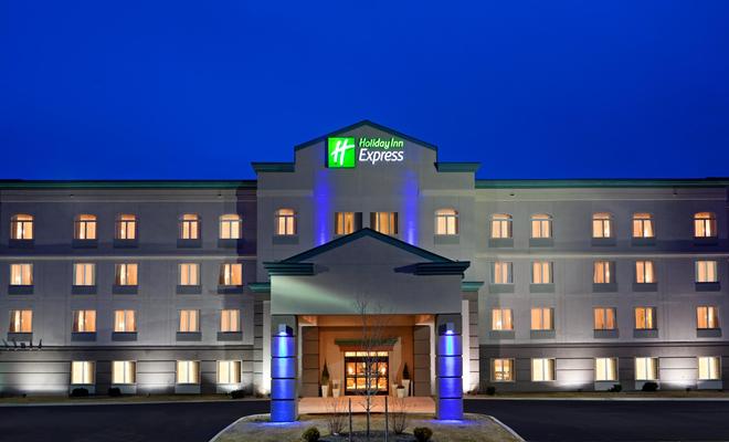 Holiday Inn Express Syracuse-Fairgrounds