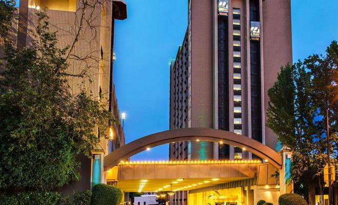 Holiday Inn Burbank-Media Center