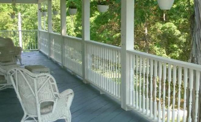 Locust Tree Bed and Breakfast