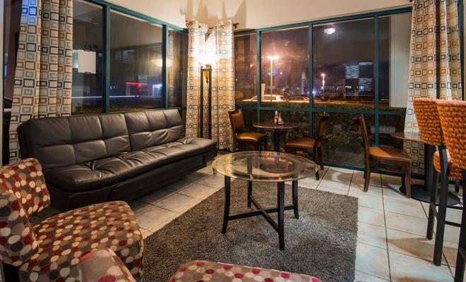 Best Western Plus Heritage Inn