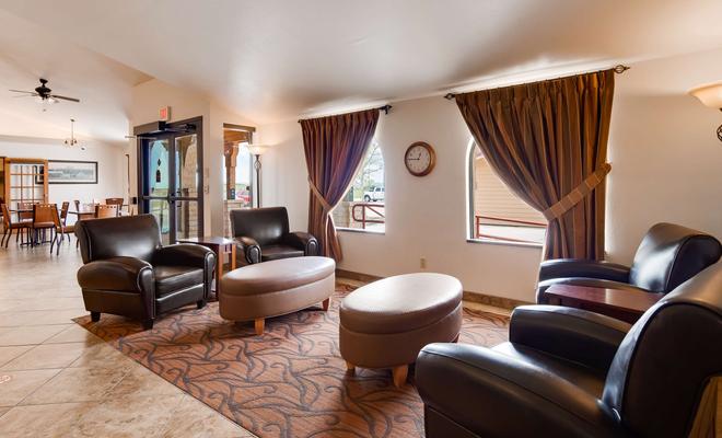 Best Western West Hills Inn