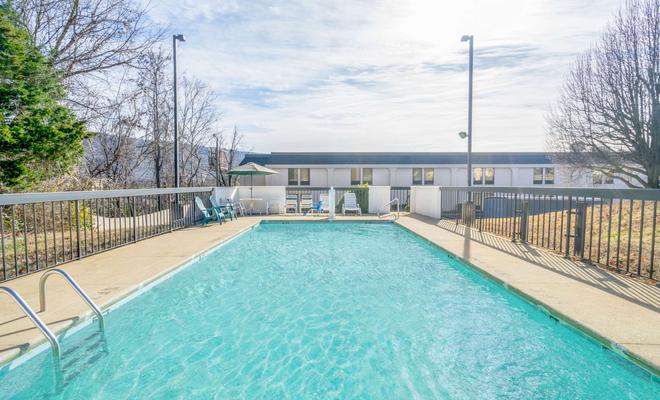 Knights Inn Chattanooga