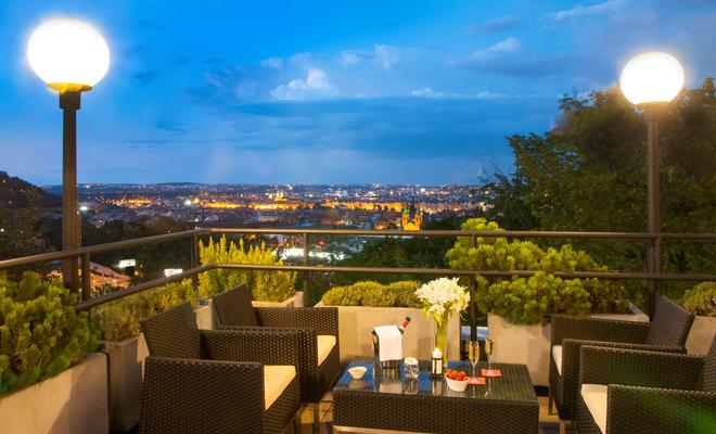 NH Prague