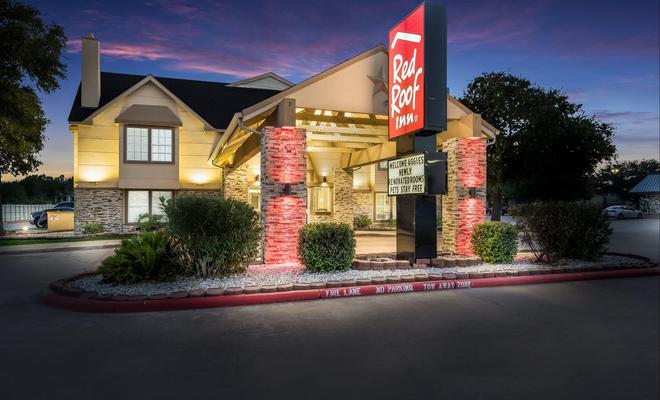 Manor Inn College Station
