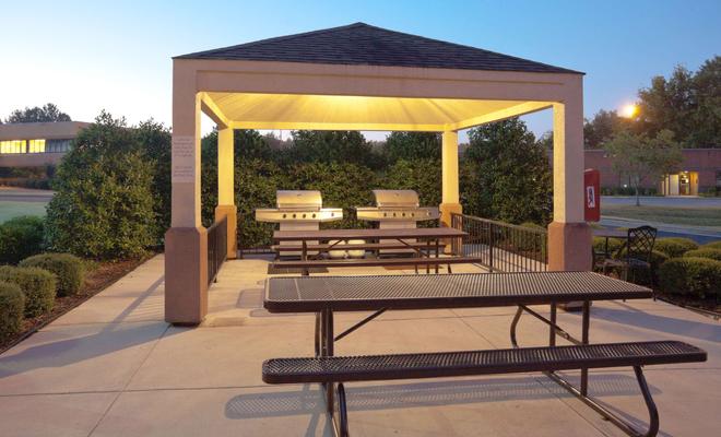Candlewood Suites Garden Grove/Anaheim Area