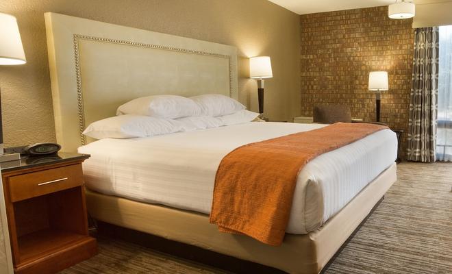 Drury Inn & Suites North Austin