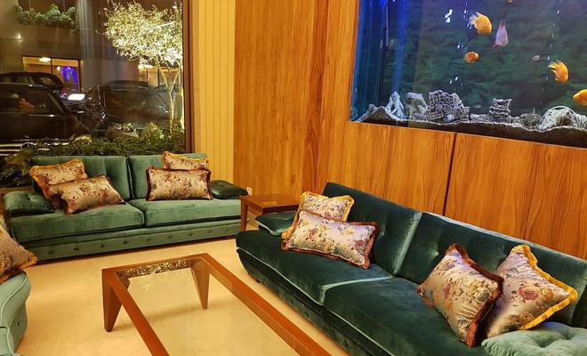King's Suites Hotel