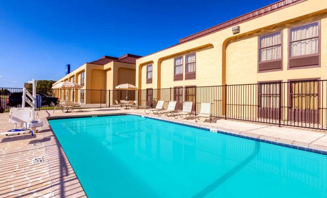 Baymont Inn And Suites Amarillo East